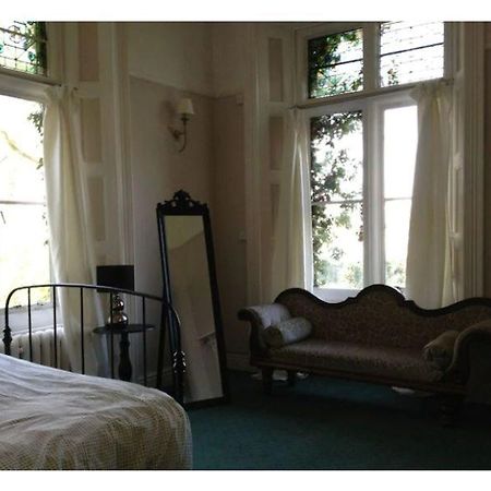 The Gothic Mansion Bristol Exterior foto